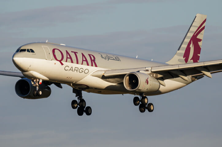 نمونه ای از هواپیماهای هواپیمایی قطر در حال پرواز